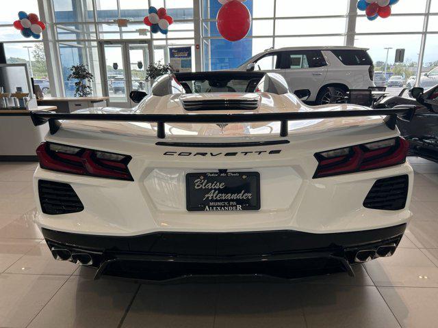 2026 Chevrolet Corvette Stingray Convertible, 2LT, RWD