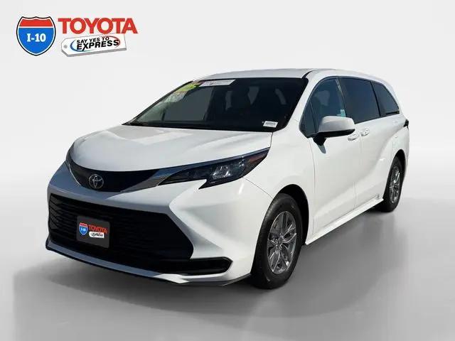 2025 Toyota Sienna LE for sale in Indio, CA