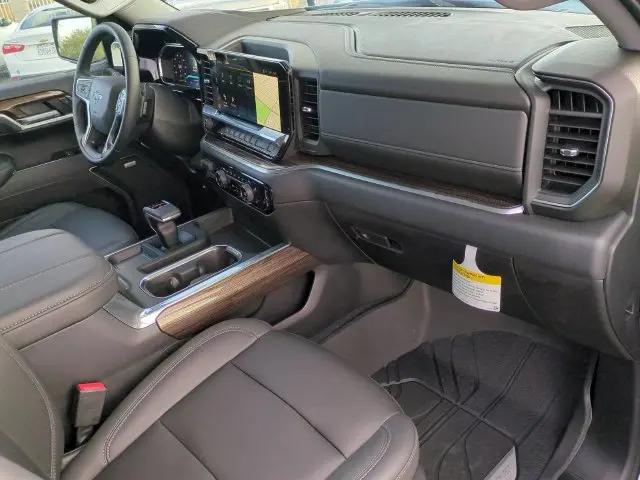 2026 Chevrolet Silverado 1500 4WD Crew Cab Short Bed RST