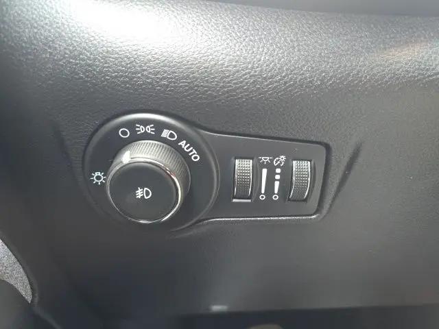 2024 Jeep Compass Latitude Lux FWD