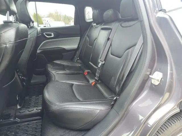 2024 Jeep Compass Latitude Lux FWD