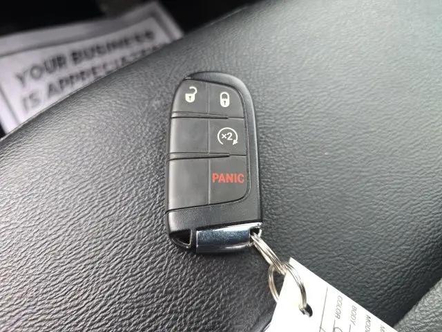2024 Jeep Compass Latitude Lux FWD