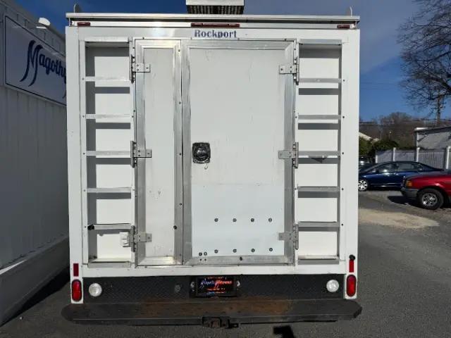 2006 Ford E-450 Cutaway E-450