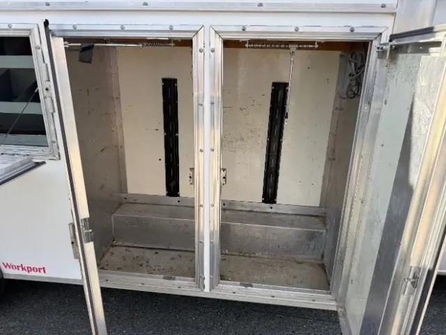 2006 Ford E-450 Cutaway E-450