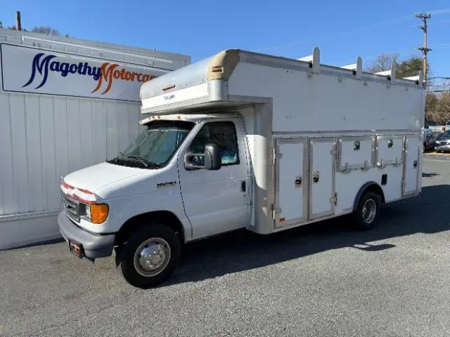 2006 Ford E-450 Cutaway E-450