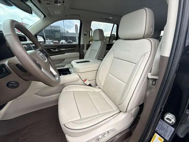 2024 GMC Yukon 4WD Denali