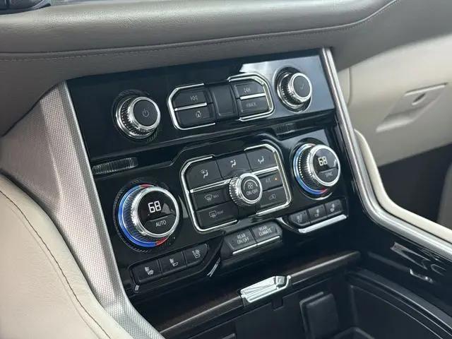 2024 GMC Yukon 4WD Denali