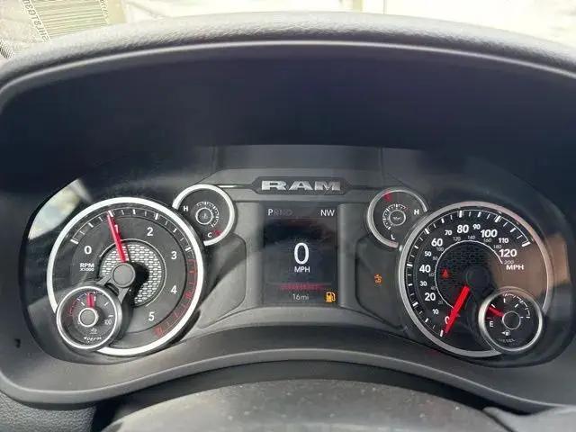 2026 Ram 2500 Tradesman Crew Cab 4x4 8' Box