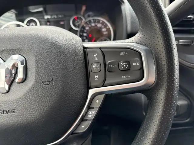 2026 Ram 2500 Tradesman Crew Cab 4x4 8' Box