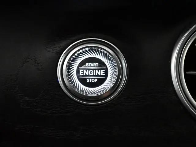 2019 Mercedes-Benz E-CLASS E 300 4MATIC