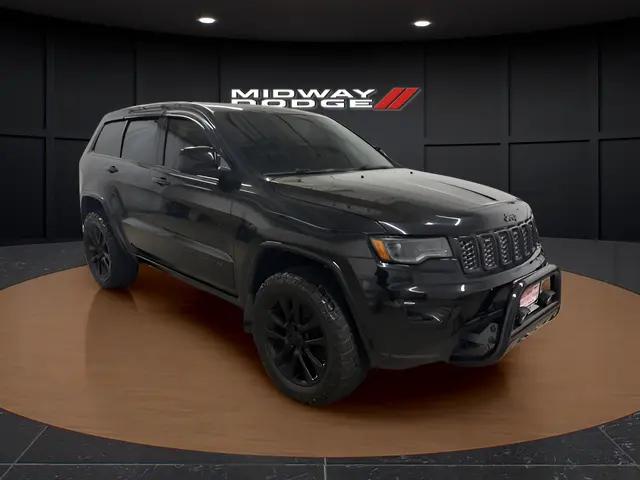 2017 Jeep Grand Cherokee Altitude 4x4 for sale in Chicago, IL