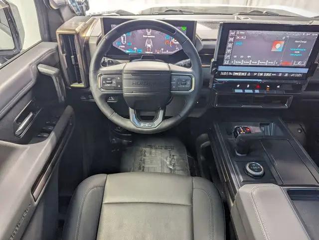 2024 GMC HUMMER EV 2X