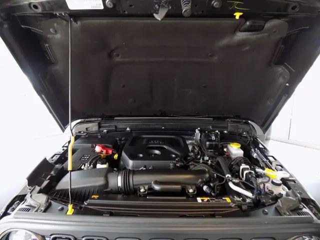 2025 Jeep Wrangler 4-Door Summit 4x4