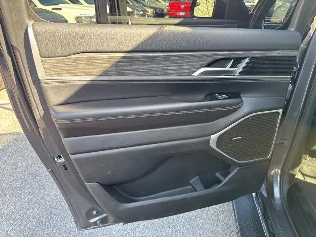 2024 Jeep Wagoneer Series II 4x4