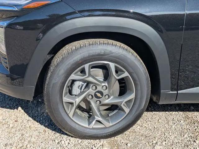 2026 Chevrolet Trax FWD LT