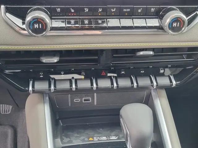 2026 Chevrolet Colorado ZR2, 4WD