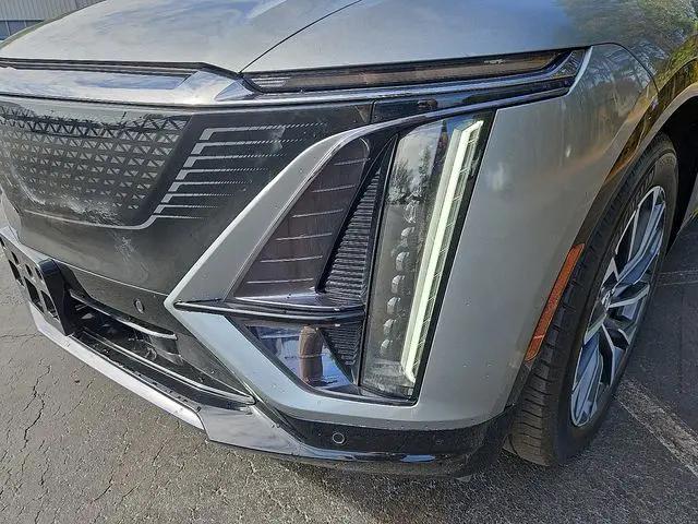 2024 Cadillac iQ Sport w/1SF