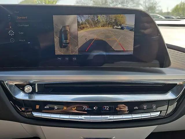 2024 Cadillac iQ Sport w/1SF