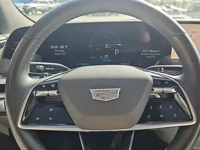 2024 Cadillac iQ Sport w/1SF