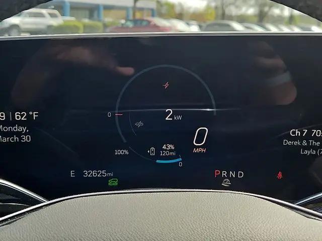2024 Cadillac iQ Sport w/1SF