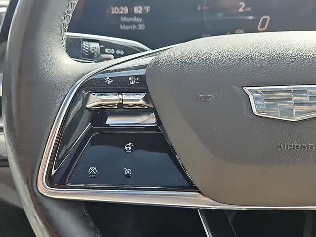 2024 Cadillac iQ Sport w/1SF