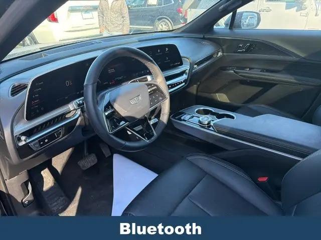2024 Cadillac iQ Luxury w/1SC