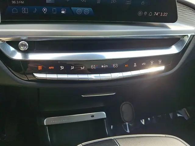 2024 Cadillac iQ Luxury w/1SC