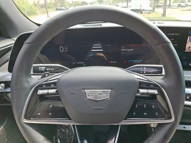 2024 Cadillac iQ Luxury w/1SC