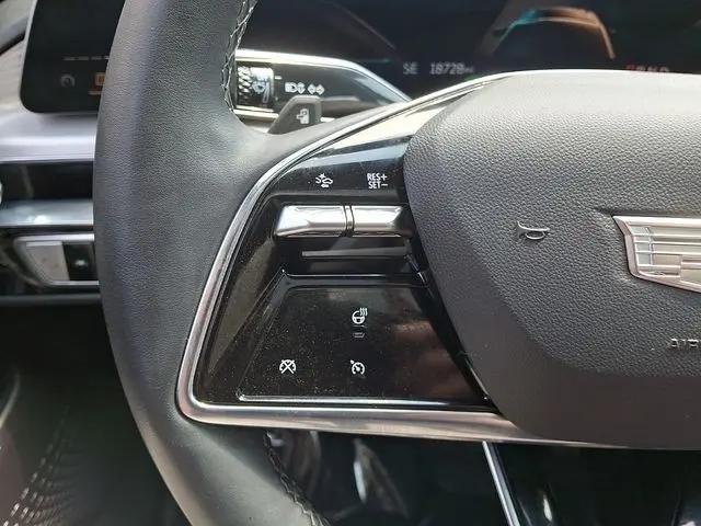2024 Cadillac iQ Luxury w/1SC