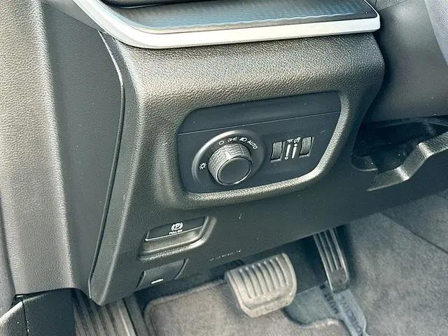 2024 Jeep Grand Cherokee L Altitude X 4x4