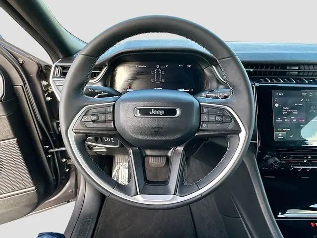 2024 Jeep Grand Cherokee L Altitude X 4x4