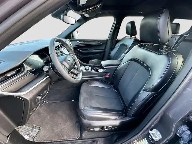 2024 Jeep Grand Cherokee L Altitude X 4x4