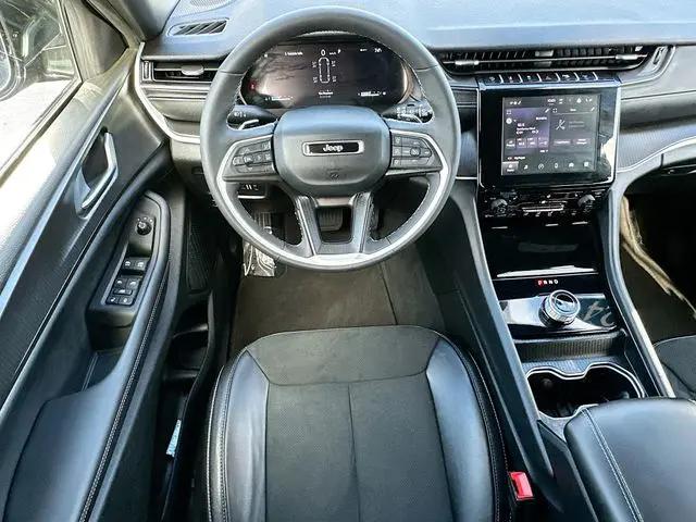 2024 Jeep Grand Cherokee L Altitude X 4x4