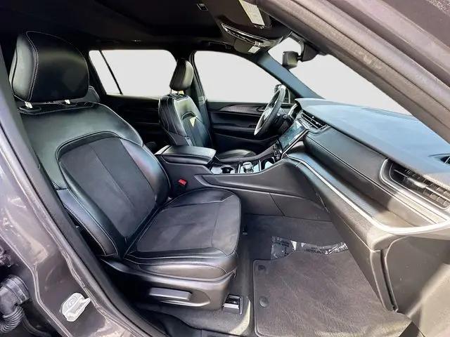 2024 Jeep Grand Cherokee L Altitude X 4x4