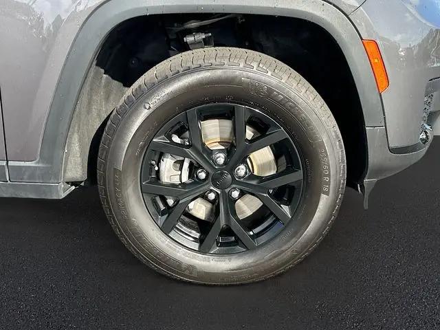 2024 Jeep Grand Cherokee L Altitude X 4x4