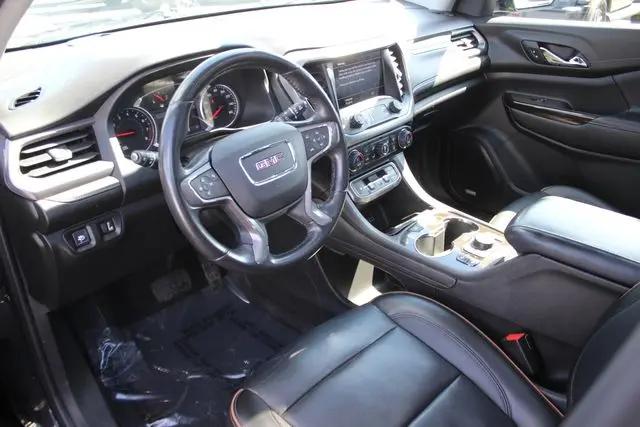 2021 GMC Acadia AWD AT4