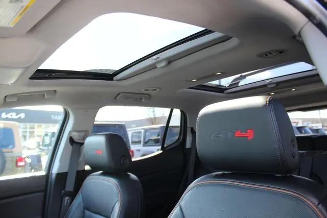 2021 GMC Acadia AWD AT4