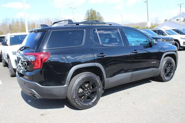 2021 GMC Acadia AWD AT4