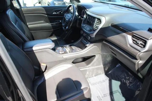 2021 GMC Acadia AWD AT4