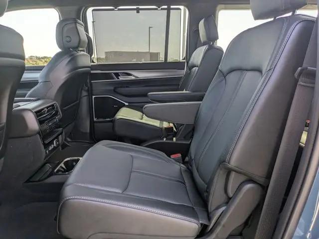 2026 Jeep Grand Wagoneer Limited Reserve 4x4
