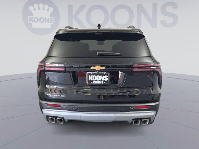 2026 Chevrolet Traverse FWD LT