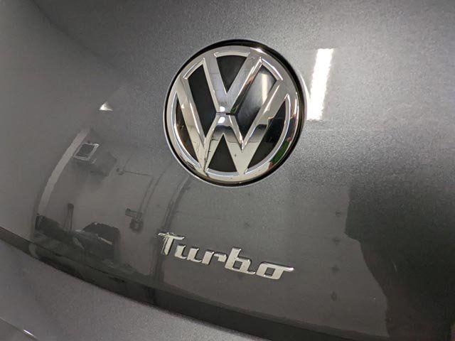 2014 Volkswagen Beetle 2.0T R-Line
