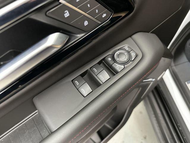 2026 Chevrolet Suburban RST, 4WD