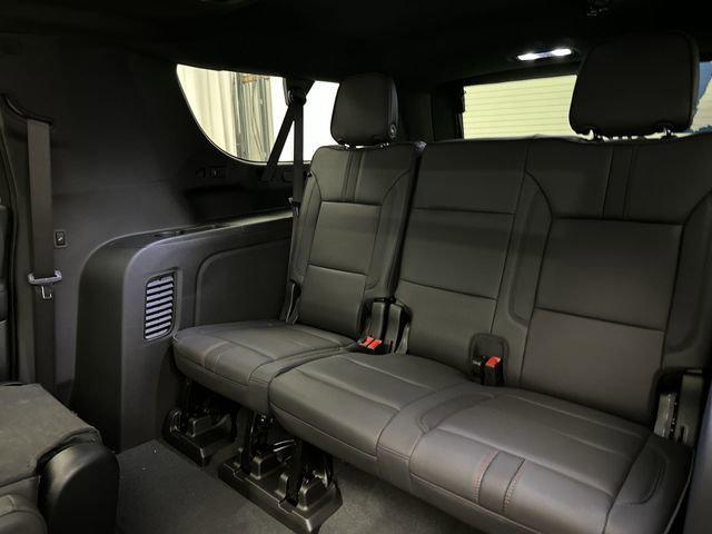 2026 Chevrolet Suburban RST, 4WD