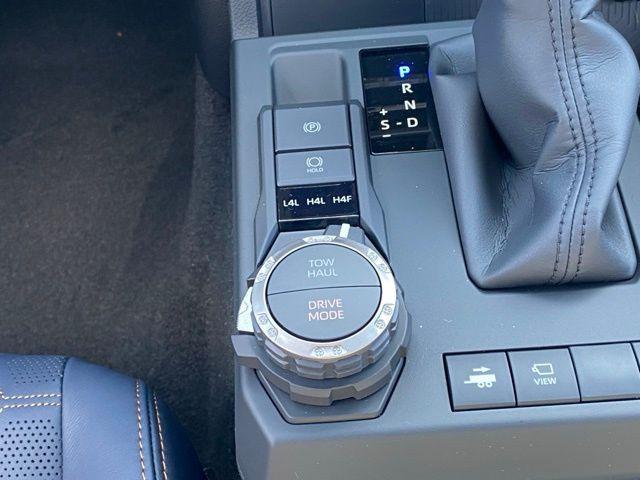 2026 Toyota 4Runner Platinum