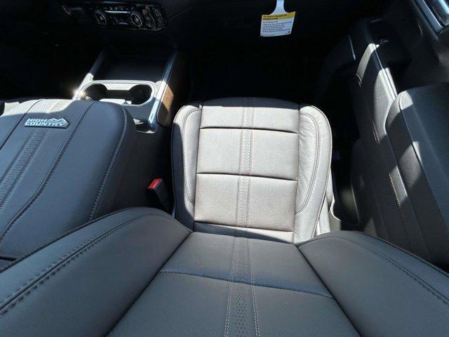 2026 Chevrolet Silverado 2500HD Crew Cab, Long Bed, High Country, 4WD