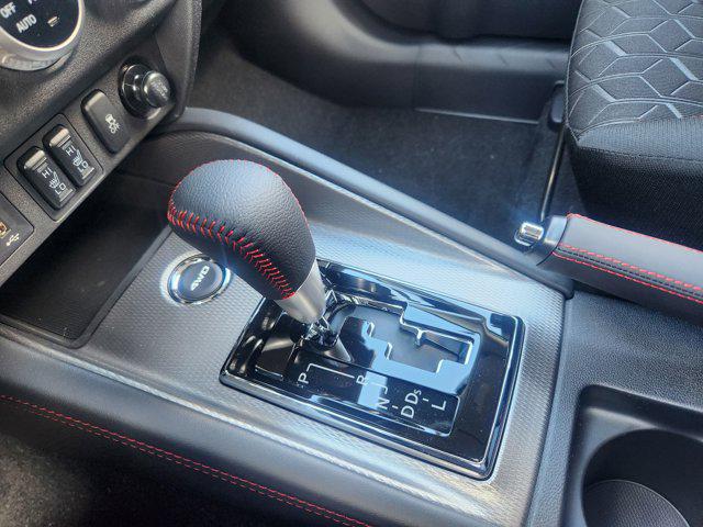 2026 Mitsubishi Outlander Sport 2.0 LE