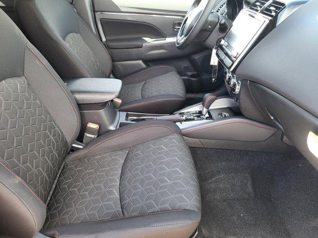 2026 Mitsubishi Outlander Sport 2.0 LE