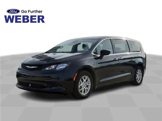 2023 Chrysler Voyager LX for sale in Granite City, IL