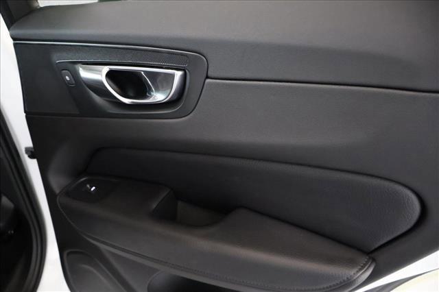 2019 Volvo XC60 T6 Momentum